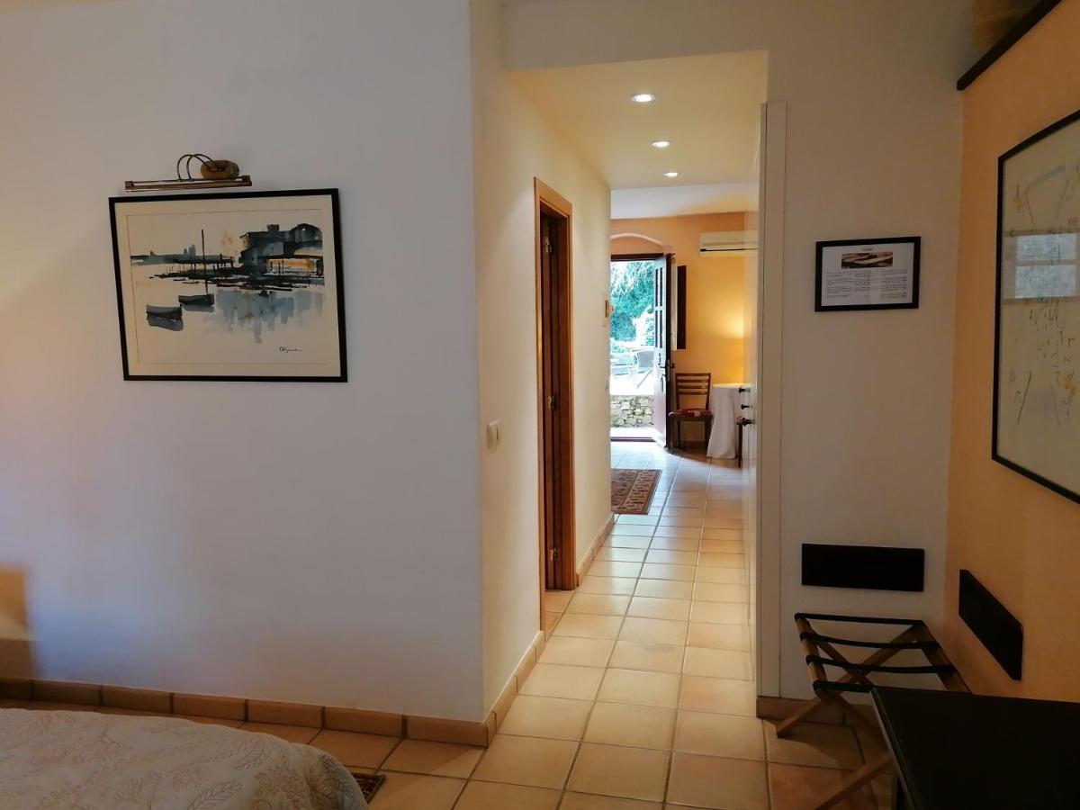 Hotel La Sala De Camos Extérieur photo