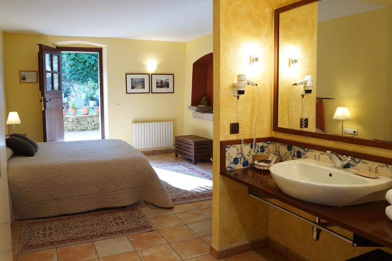 Hotel La Sala De Camos Extérieur photo